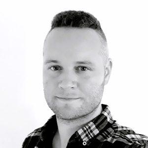 Portrait von Dominik Huber von lakeSITE webdesign am Ammersee